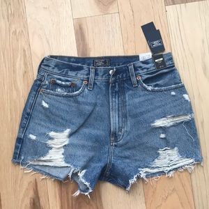 Annie High Rise Abercrombie shorts